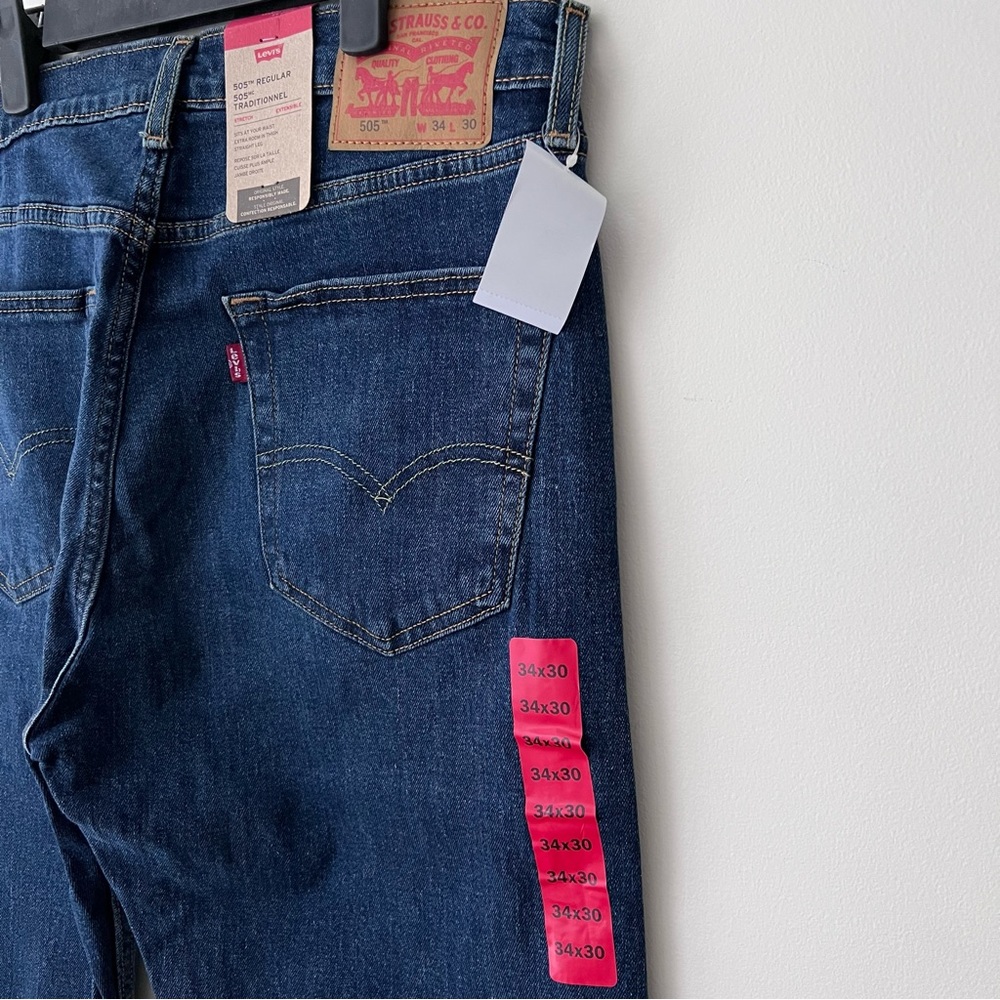 NWT Levi’s dark wash 505 regular - Picture 3 of 3
